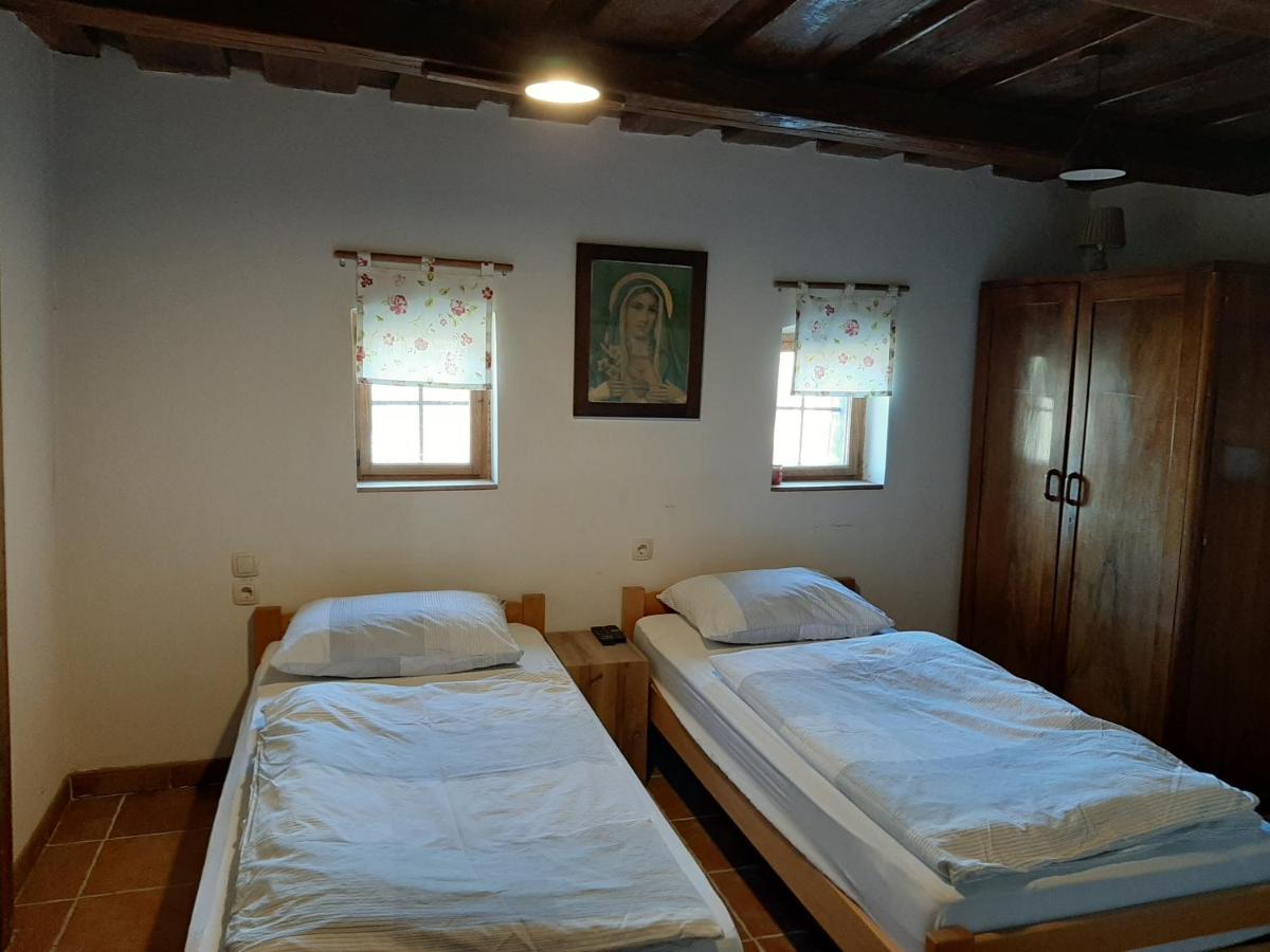 Farmica, Bed&Breakfast, Bazen Izdvojen Nekoliko Minuta Hoda Ðurđevac Exterior foto