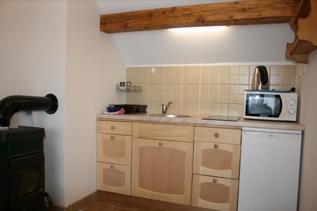 Farmica, Bed&Breakfast, Bazen Izdvojen Nekoliko Minuta Hoda Ðurđevac Exterior foto