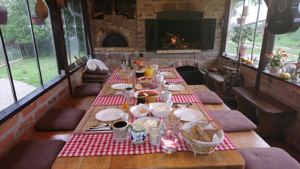 Farmica, Bed&Breakfast, Bazen Izdvojen Nekoliko Minuta Hoda Ðurđevac Exterior foto
